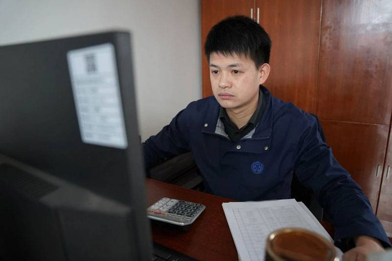 【盐保人物：马许杰】他的360°和37°，一封表扬信见证“后浪”力量 发布时间：2025-03-05 08:50:00